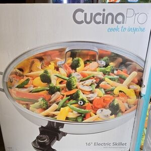 16" Electric Skillet in Silver - Nonstick Cookware